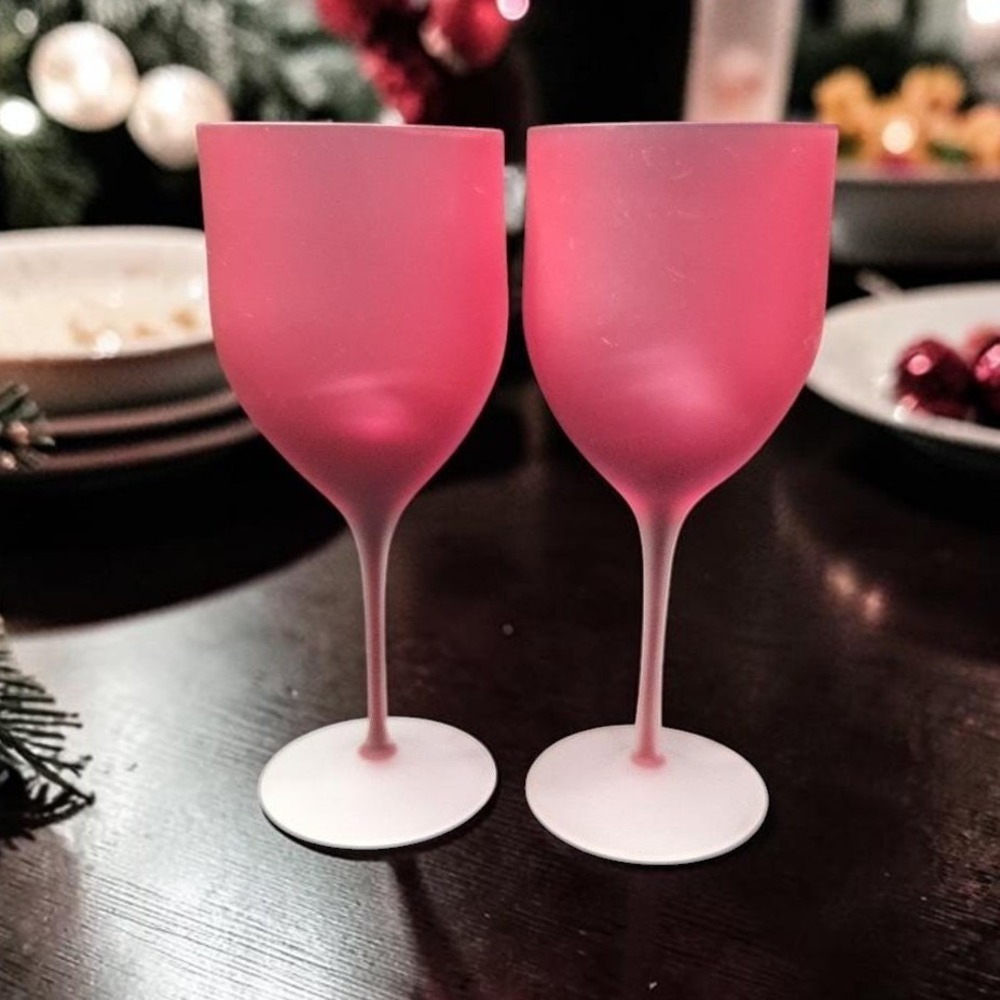 Ruby Red Frosted Wine Glasses, Set of‎ 2, Vintage Mid-Century Festive Stemware